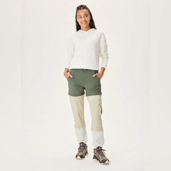 NWT Outdoor Voices RecTrek Zip-Off Pant in Tea Tree/Calcite/Milk Stone - Picture 1 of 8